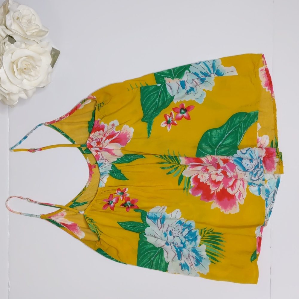 Old Navy tank top yellow with floral print size M